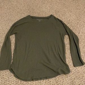green american eagle sweater
